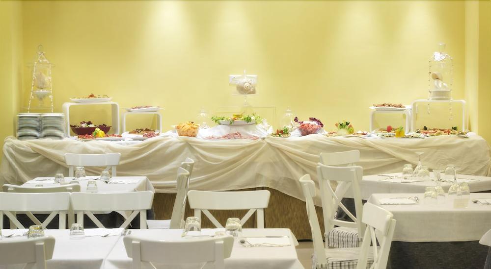 Beyou Hotel Villa Rosa Riccione Exterior photo